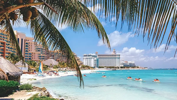 Hoteles en Cancún (all inclusive / promos)